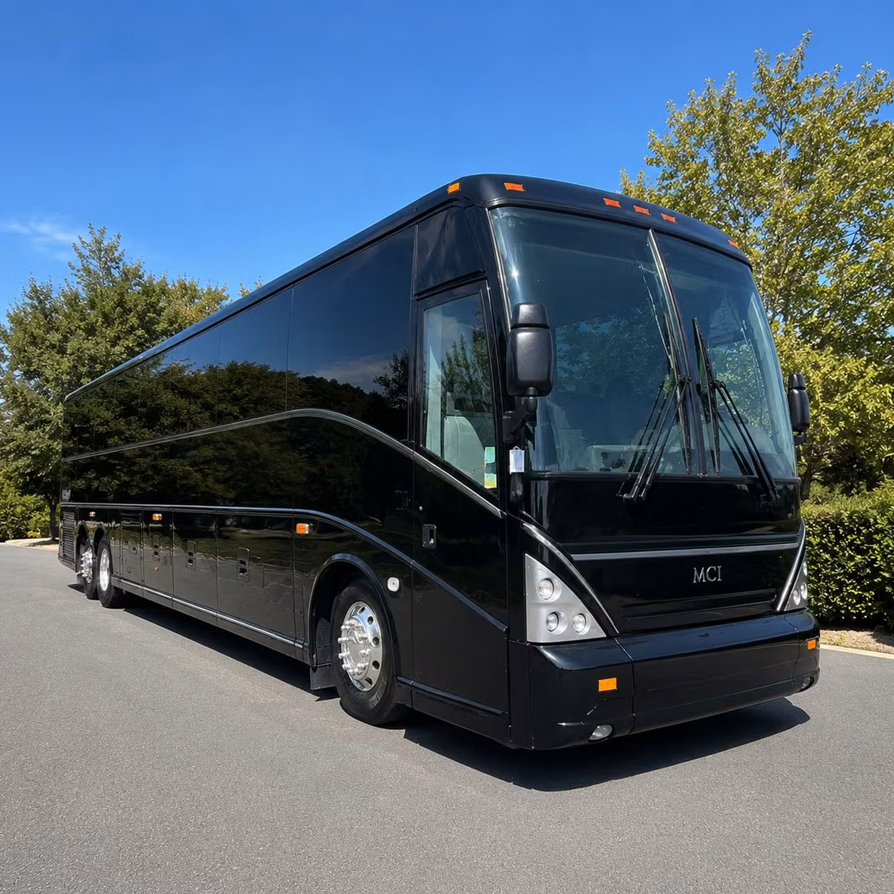 wedding guest shuttles and venue transportation in vista california